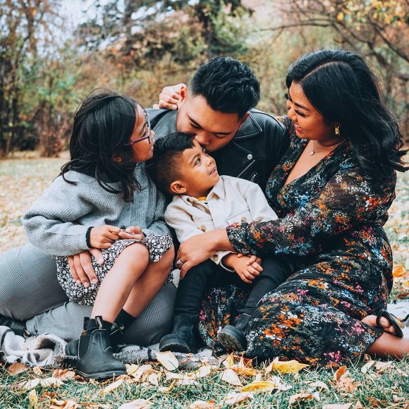 Meet your Posher, Ariane - Picture 1 of 1